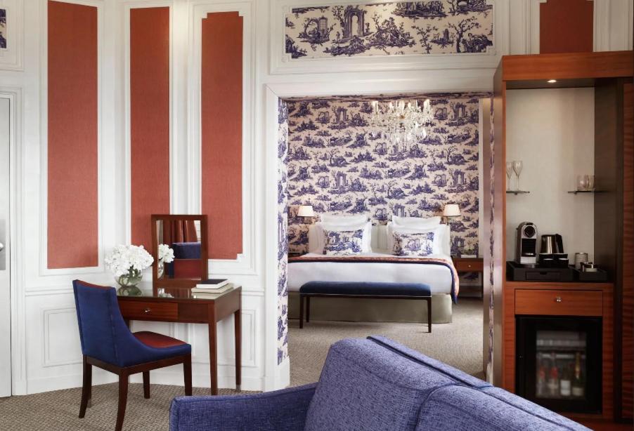 Barrière Le Normandy Hotel 5*