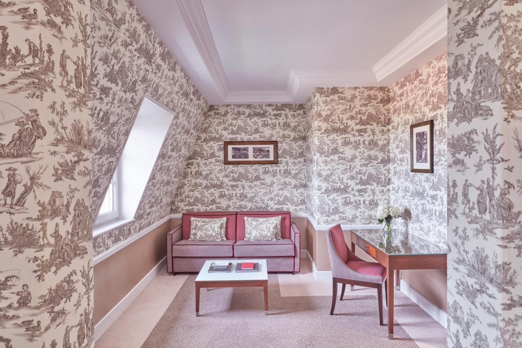 Barrière Le Normandy Hotel 5*